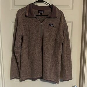 Patagonia Women's Mauve/purple Turtleneck Sweater.